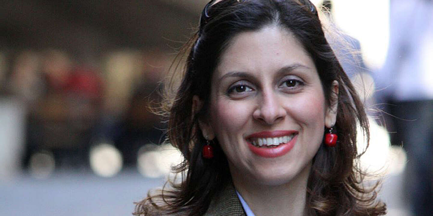 Nazanin Zaghari-Ratcliffe, een Brits-Iraanse die sinds 2016 in Iran wordt vastgehouden, is terug in het VK