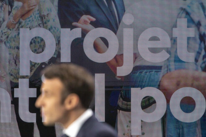 Emmanuel Macron, en Aubervilliers, 17 de marzo de 2022.