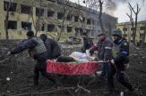 Pourquoi le bombardement de la maternité de Marioupol continue d’alimenter la propagande russe