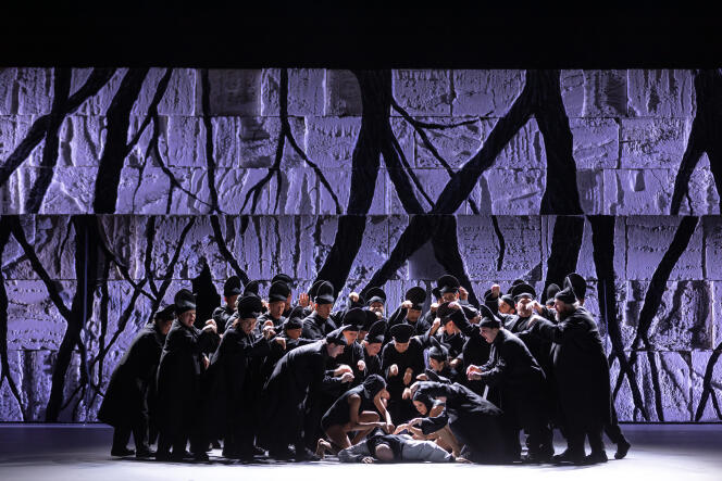 Représentation d’« Atys », mis en scène et chorégraphié par Angelin Preljocaj, au Grand Théâtre de Genève, le 26 février 2022.