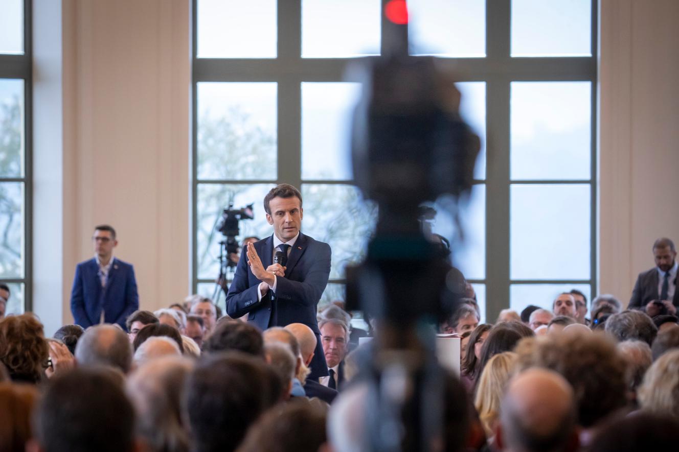 Emmanuel Macron : sa proposition de conditionner le RSA à une activité ...