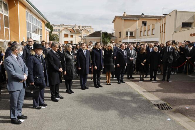 Emmanuel et Brigitte Macron, lors de l’hommage aux victimes de Mohammed Merah, en compagnie, notamment, des anciens présidents Nicolas Sarkozy et François Hollande et du président israélien Isaac Herzog (à droite du chef de l’Etat) à Toulouse, le 20 mars. 