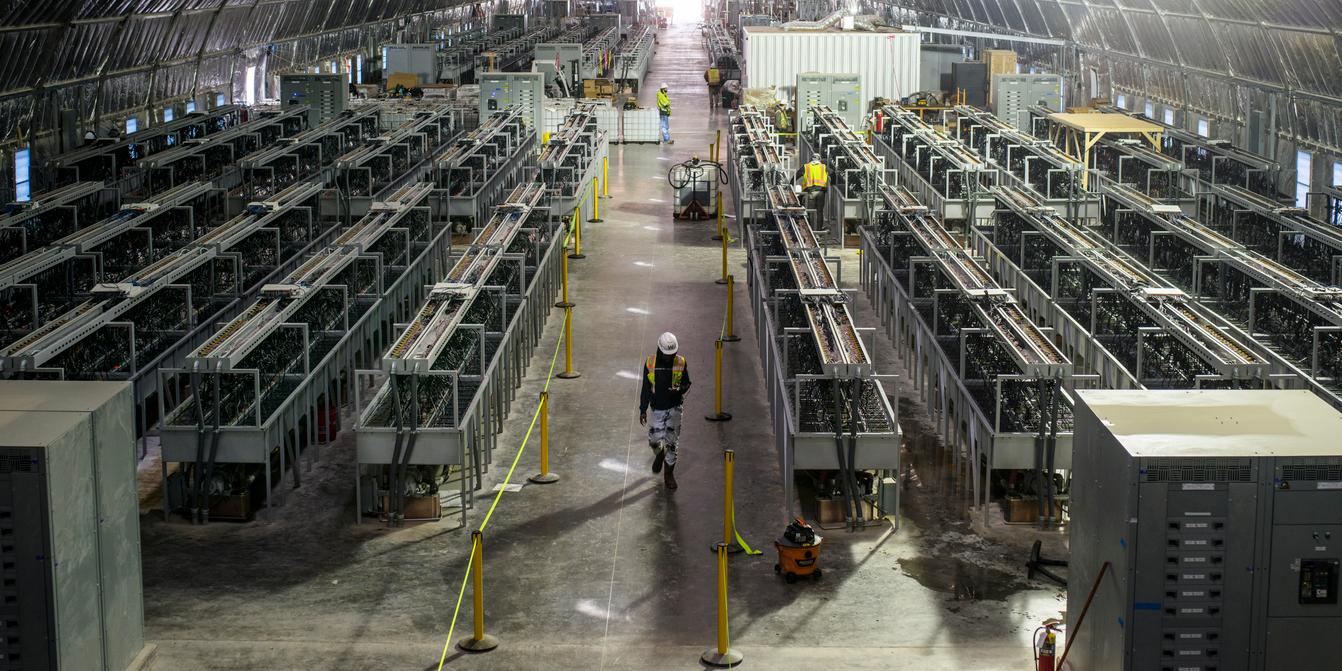 In Texas, the largest bitcoin factory in the US will consume the equivalent  of half a nuclear reactor