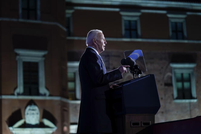 Joe Biden, lors d’un discours au château royal de Varsovie, samedi 26 mars.