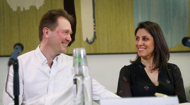 Nazanin Zaghari-Ratcliffe and her husband, Richard, at a press conference in London on March 21, 2022.