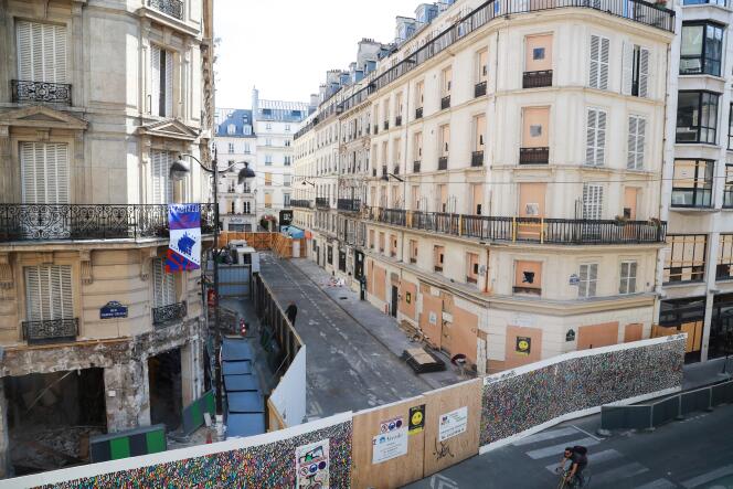 Rue de Trévise, en el distrito 9 de París, 8 de julio de 2019, seis meses después de la explosión de gas mortal que ocurrió el 12 de enero de 2019.