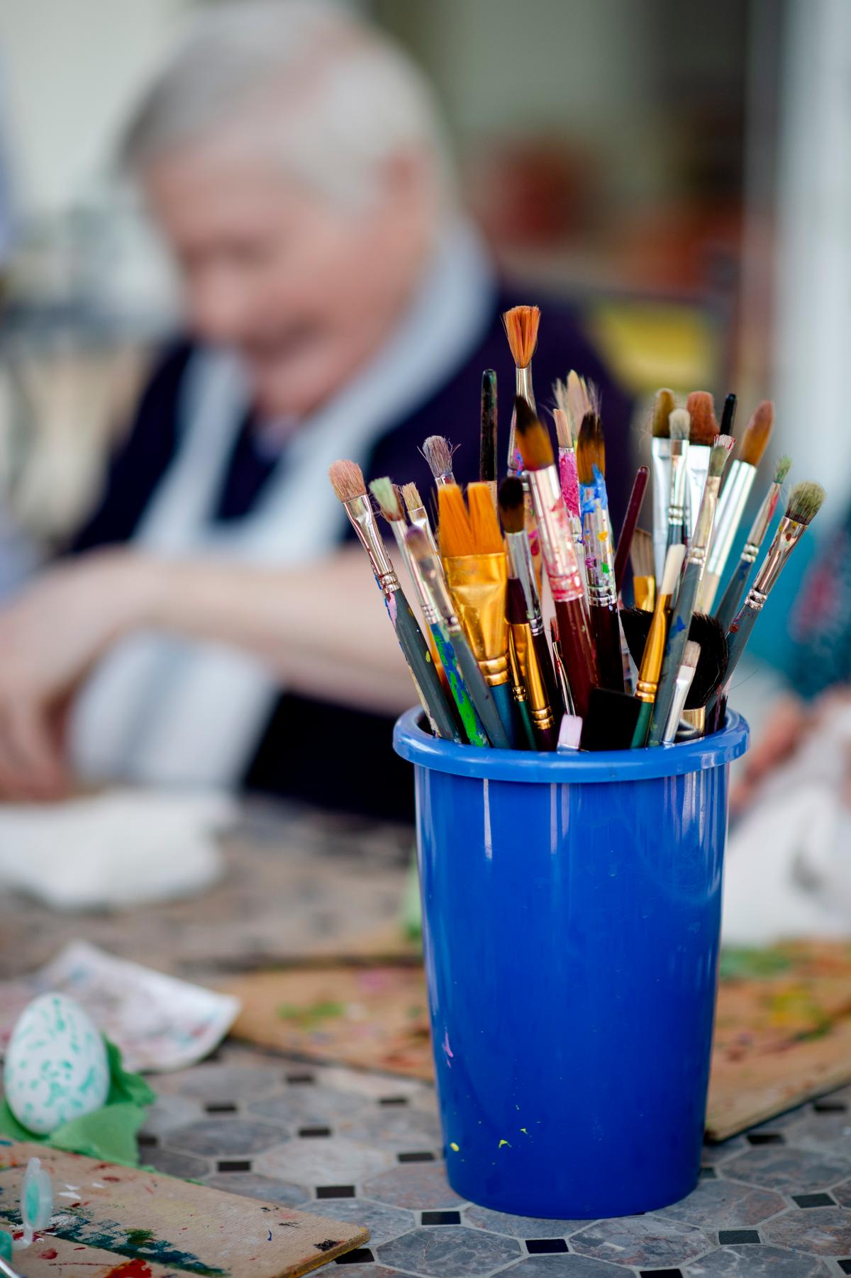 Atelier de créativité autour de la fête de Pâques, le 25 mars 2022.