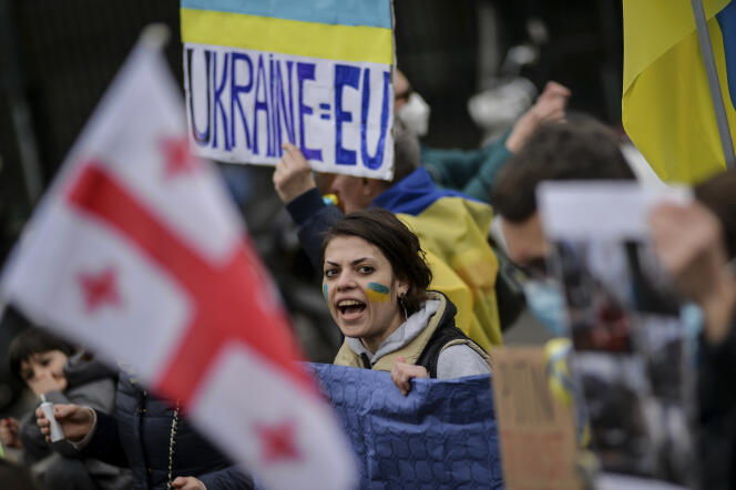 Manifestación de apoyo a Ucrania, invadida por Rusia el 24 de febrero, en Milán, 13 de marzo de 2022. 