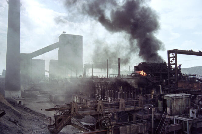 An industrial complex in Makeevka, Donbass, 1990.