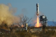 Lancement d’un véhicule spatial New Shepard, de Blue Origin, à Van Horn (Texas), le 31 mars. 