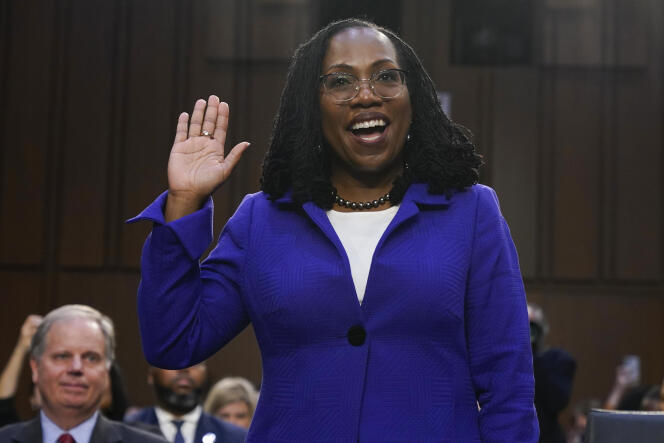 La juge Ketanji Brown Jackson devant la commission du Sénat, le 21 mars 2022. (AP Photo/Jacquelyn Martin, File)