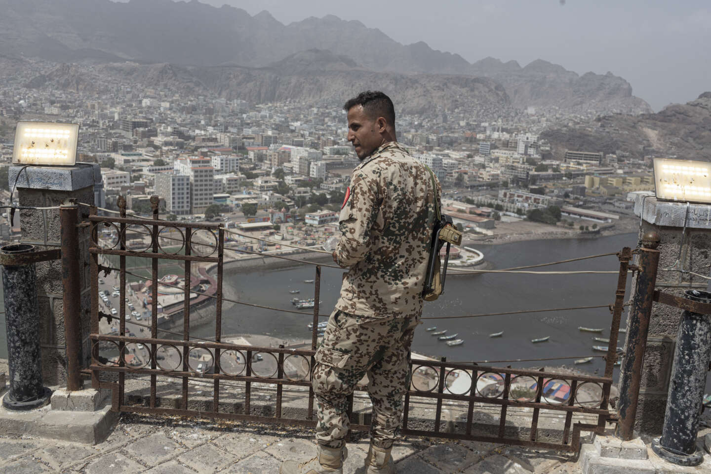 Au Yémen, combat de « squales » dans la baie d'Aden