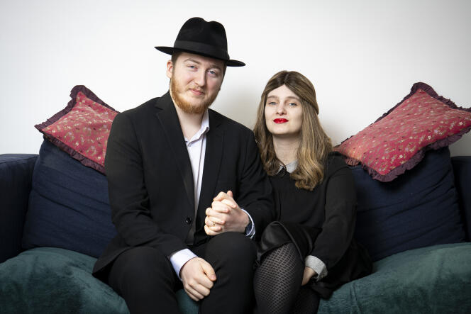 Emile Ackermann et sa femme, Myriam Ackermann-Sommer, fondateurs d’Ayeka, un projet de communauté juive orthodoxe ouverte sur la cité et respectueuse de la Loi juive (« Halakha »). Paris, mars 2022.
