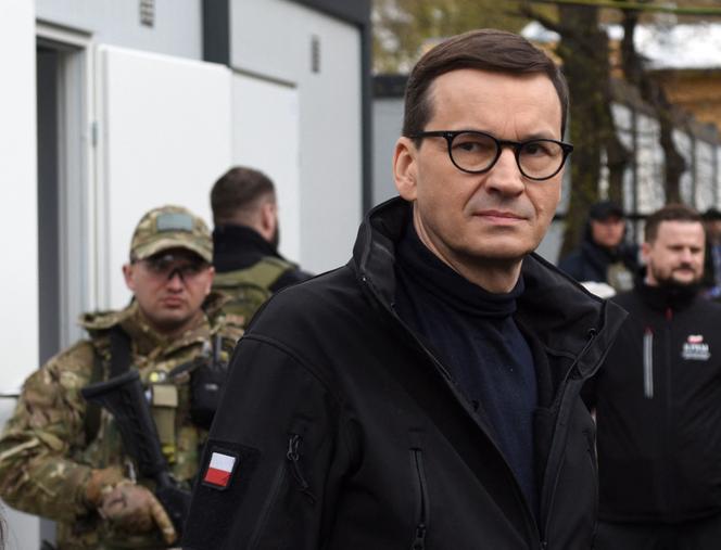 El primer ministro polaco Mateusz Morawiecki durante una visita a Ucrania en Lviv el 19 de abril de 2022. 