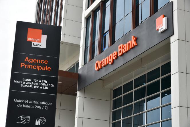 Sucursal de Orange Bank en Abiyán (Costa de Marfil), 24 de julio de 2020.