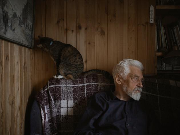 Vladimir Ovtchinnikov chez lui, à Borovsk (Russie), le 19 avril 2022.