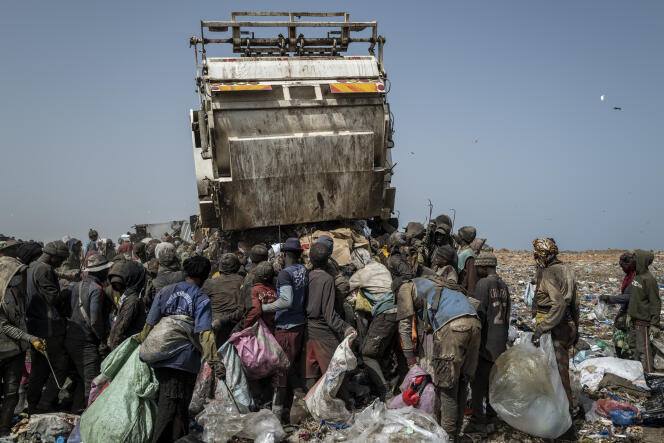 The Mbeubeuss landfill, in Malika, a suburb of Dakar, on February 24, 2022.