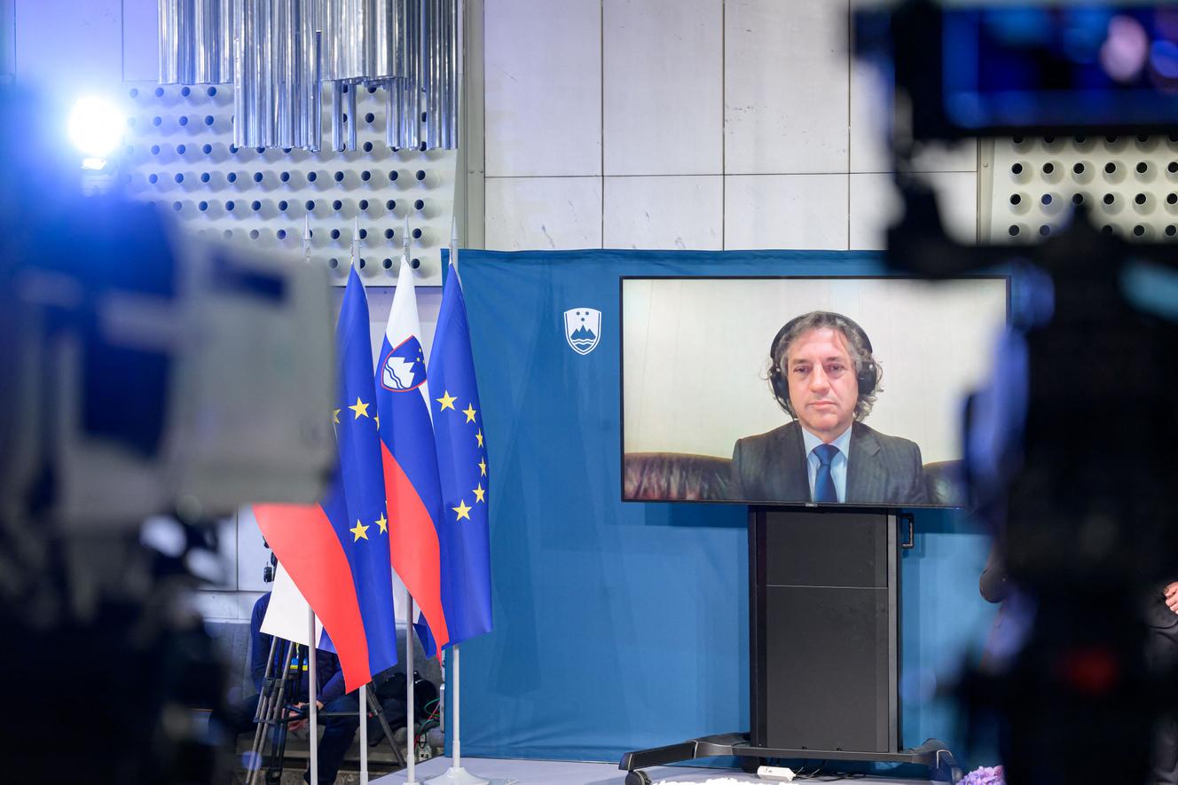 Liberal Liberation Movement leader Robert Colop responded to the parliamentary election results by video conference on April 24, 2022, due to a positive Govt test in Ljubljana.