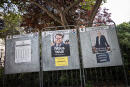 Paris, France le 24 avril 2022 - Illustrations de panneaux d affichage electoral aux alentours du bureau de vote 2 du 7e arrondissement lors du second tour de l election presidentielle.