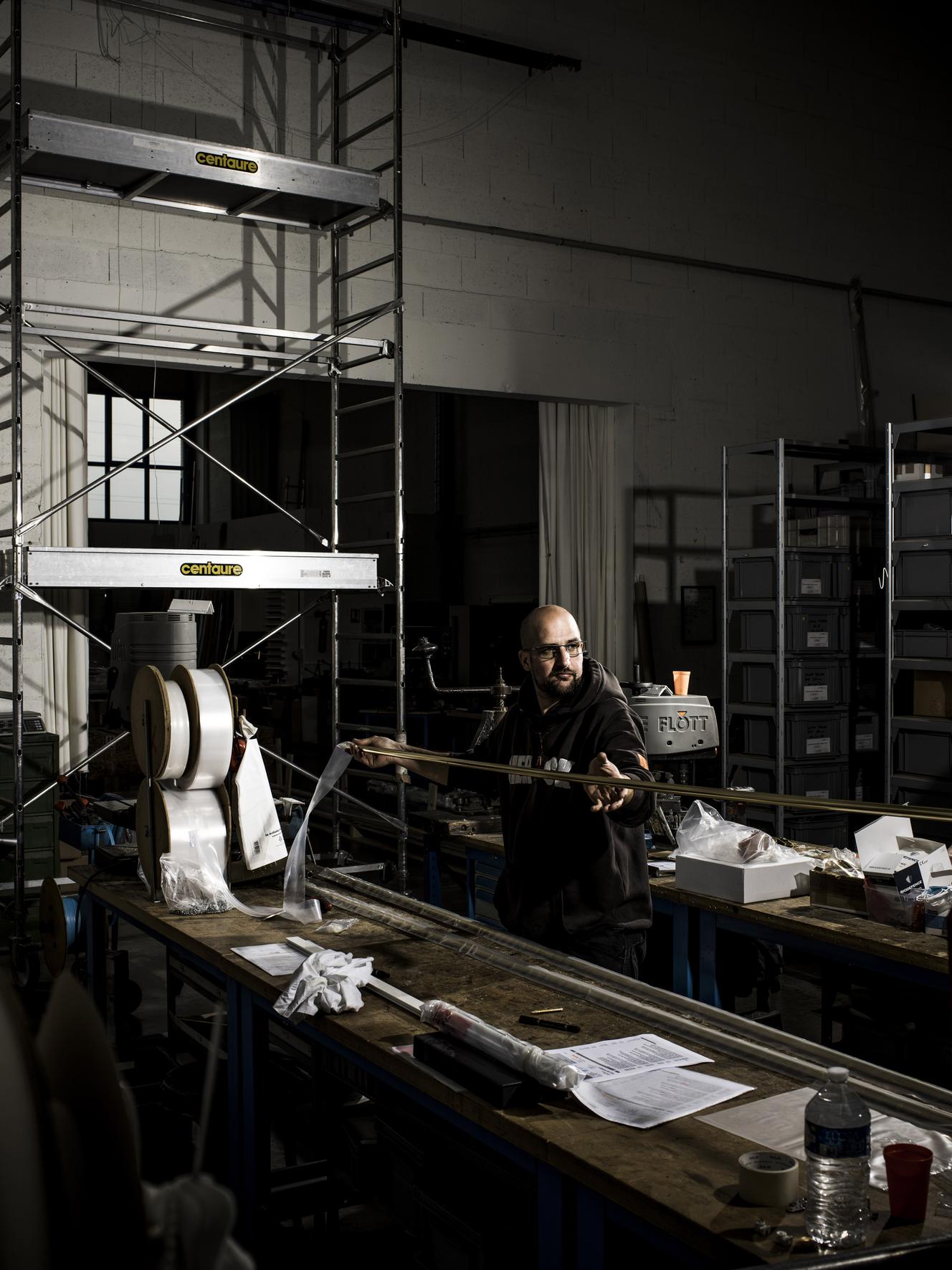 Morvan Le Doze, dans l’atelier de Gauthier et compagnie, à Gellainville (Eure-et-Loir), le 19 avril 2022.