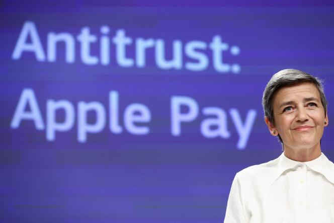 Press conference by EU Competition Commissioner Margrethe Vestager on the practices that Brussels has criticized Apple for regarding its online payment solution Apple Pay. In Brussels, on May 2, 2022.