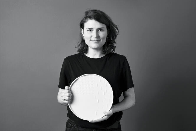 Pauline Androlus diseñó la colección TACT para Maison Fragile.