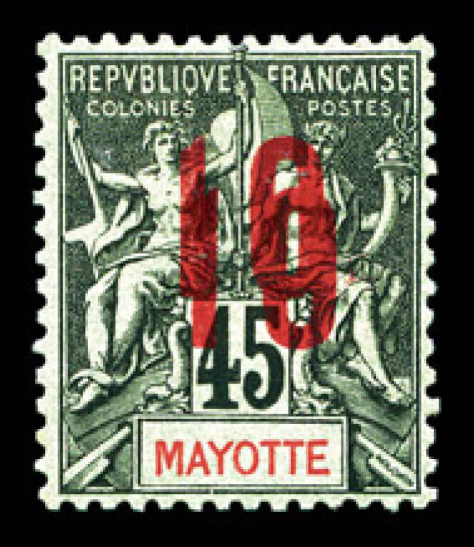 N°28a, double surcharge, timbre de 1912. Type « Groupe » dentelé, coté 465 euros, vendu 170 euros chez La Postale Philatélie.