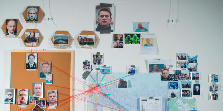 The pinboard is mapping out the connections in Bellingcat's Navalny investigation.
In a December 2020 investigation, Bellingcat and its partners identified seven FSB officers who had tailed Russian opposition leader Alexey Navalny on more than 35 trips around Russia since early 2017. Three members of this group – which included chemical weapons experts, medical doctors and security operatives – had shadowed Navalny to Novosibirsk and onward to Tomsk, during his August 2020 trip to Siberia. Navalny fell into a near-fatal coma on a flight from Tomsk to Moscow on 21 August 2020, the result of what three European laboratories and the OPCW later identified as severe Novichok poisoning. The telephone of one member of the FSB team was geolocated within walking distance of the hotel Navalny was staying the night before he fell ill.