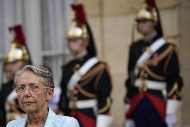 Elisabeth Borne pendant la cérémonie de passation de pouvoir à Matignon, le 16 mai 2022. 