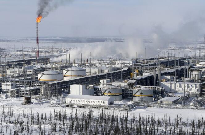 Un site pétrolier de Rosneft, à Krasnoïarsk, en Russie, en mars 2015.