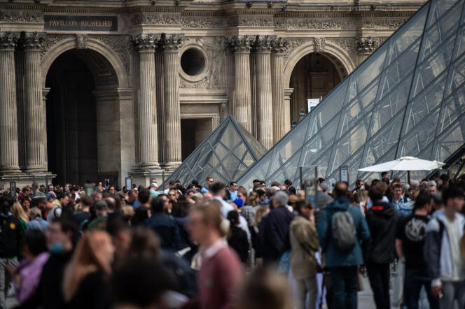 Au Louvre, à Paris, le 29 avril 2022.