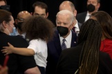 Joe Biden a rencontré, mardi 17 mai, des proches des victimes de la tuerie raciste de Buffalo.