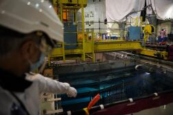 La piscine dans le réacteur de la centrale de Civaux, lors de la visite décennale, le 8 septembre 2021. La centrale est actuellement à l’arrêt.