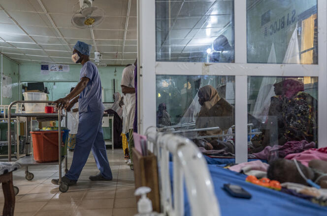 L’unité nutritionnelle thérapeutique de l’hôpital Tchad-Chine est saturée, en mai 2022. Elle gère les cas urgents de malnutrition aiguë sévère à N’Djamena.