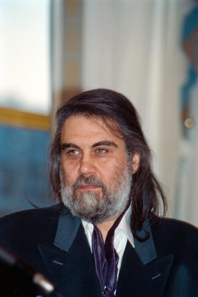 Evangelos Odysseas Papathanassiou, nicknamed 'Vangelis', in Paris, October 20, 1992.