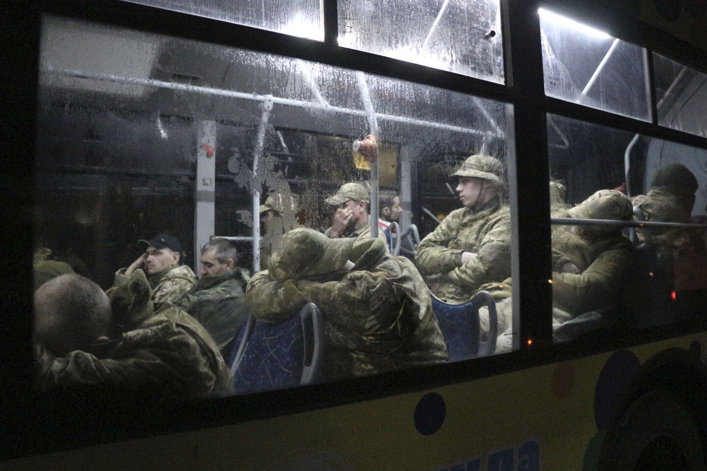 Guerre en Ukraine : les derniers soldats retranchés dans l’usine Azovstal ont reçu l’ordre d’arrêter de combattre