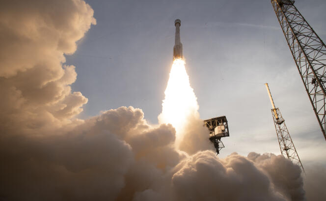 El cohete Alliance Atlas V despega de Cabo Cañaveral, Florida, con la cápsula Starliner de Boeing el 19 de mayo de 2022.
