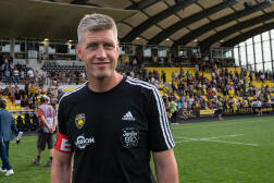 Coach Ronan O'Gara, on May 21, at the Marcel-Deflandre stadium, during the Stade Rochelais match against Le Stade Français in Top 14.