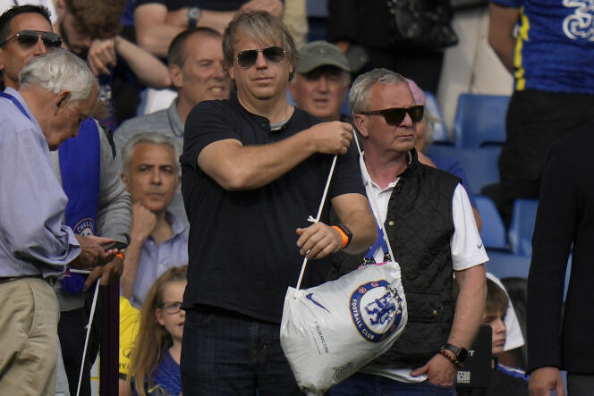 El empresario estadounidense Todd Boehly durante un partido entre Chelsea y Watford en Londres el 22 de mayo de 2022.