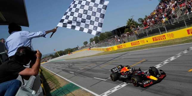 Formule 1 : Max Verstappen s’impose à Barcelone, après l’abandon de Charles Leclerc