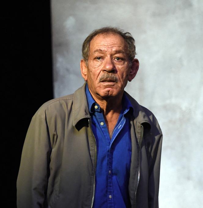 Le comédien Ahmed Benaïssa, lors d’une répétition, le 20 juillet 2015, au Festival d’Avignon.