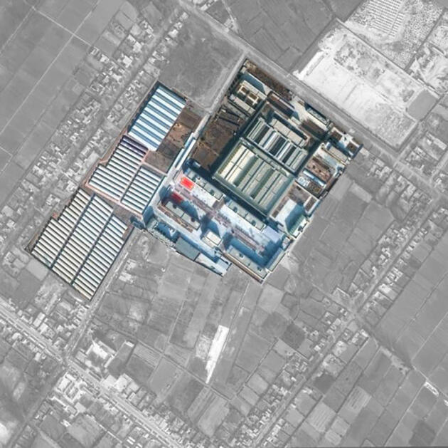 Satellite photo from January 15, 2022 (Maxar). New education and vocational training center in Shufu district. Recent extensions are visible.