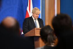 Le premier ministre britannique, Boris Johnson, lors d’une conférence de presse à Downing Street, le 25 mai 2022.