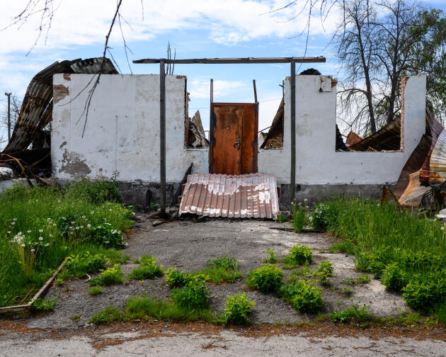 Street Olexiy-Mele, in Andriivka (Ukraine), May 25, 2022. The village nursery was destroyed by Russian army bombing.
