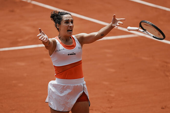 Martina Trevisan raggiunge per la prima volta in carriera le semifinali di un Grande Slam dopo la vittoria contro la canadese Leylah Fernandez, martedì 31 maggio 2022, al Roland-Garros.