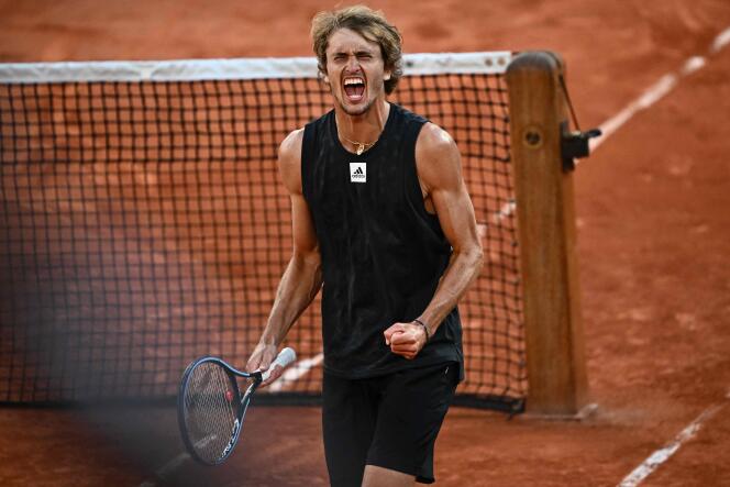 Alexander Zverev lets his anger explode after defeating Spain's Carlos Alcaraz in the quarter-finals at Roland-Garros on 31 May.