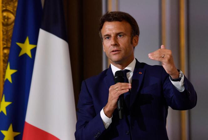 French President Emmanuel Macron delivers a speech during a meeting with French esport video game players at the Elysee Palace in Paris, on June 3, 2022. 