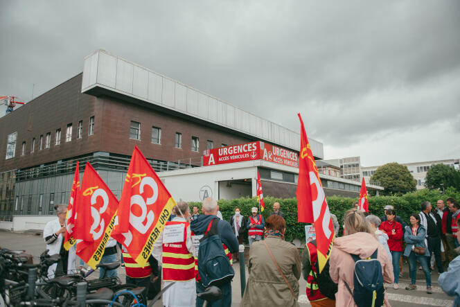 Manifestation des soignants, aux urgences à Rennes, le 7 Juin 2022.