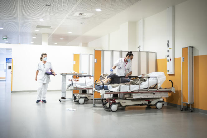 Une salle de soins aux urgences de la Timone à Marseille, le 7 juin 2022. 