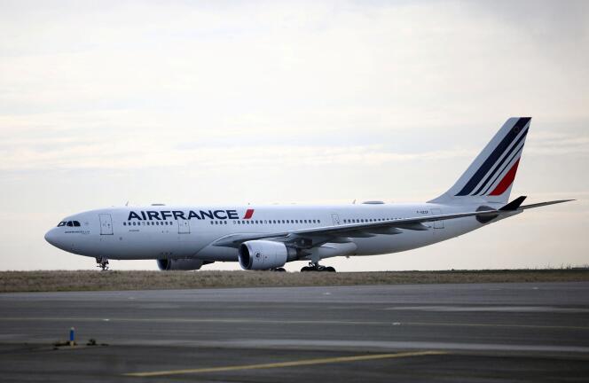 Un Airbus A330 de Air France en el aeropuerto de París-Charles de Gaulle, el 2 de diciembre de 2021. 
